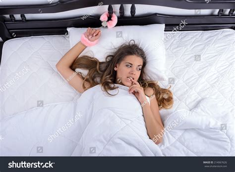 bed handjob